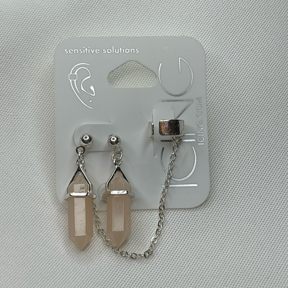 Icing Mystical Gem Cuff Earrings Silver - Picture 1 of 2